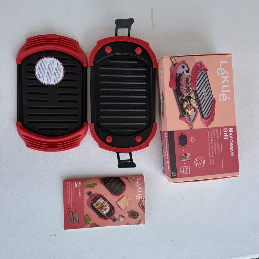 Lékué Microwave Grill, Sandwich Maker, Panini Press, 10 In x 5.7 In Red